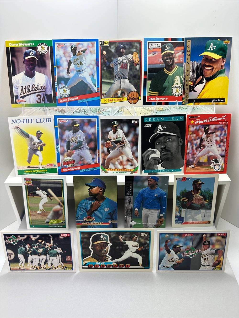 Dave Stewart vintage 1983 Dodgers Donruss card in lot of 17 (A’s, Blue Jays)
